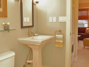 bathroom_rev